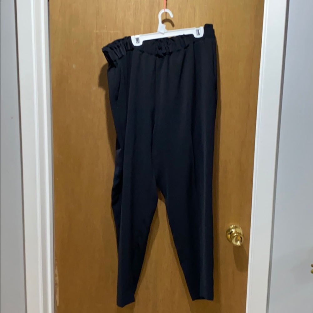 Express, Black Pull On Dress Pants